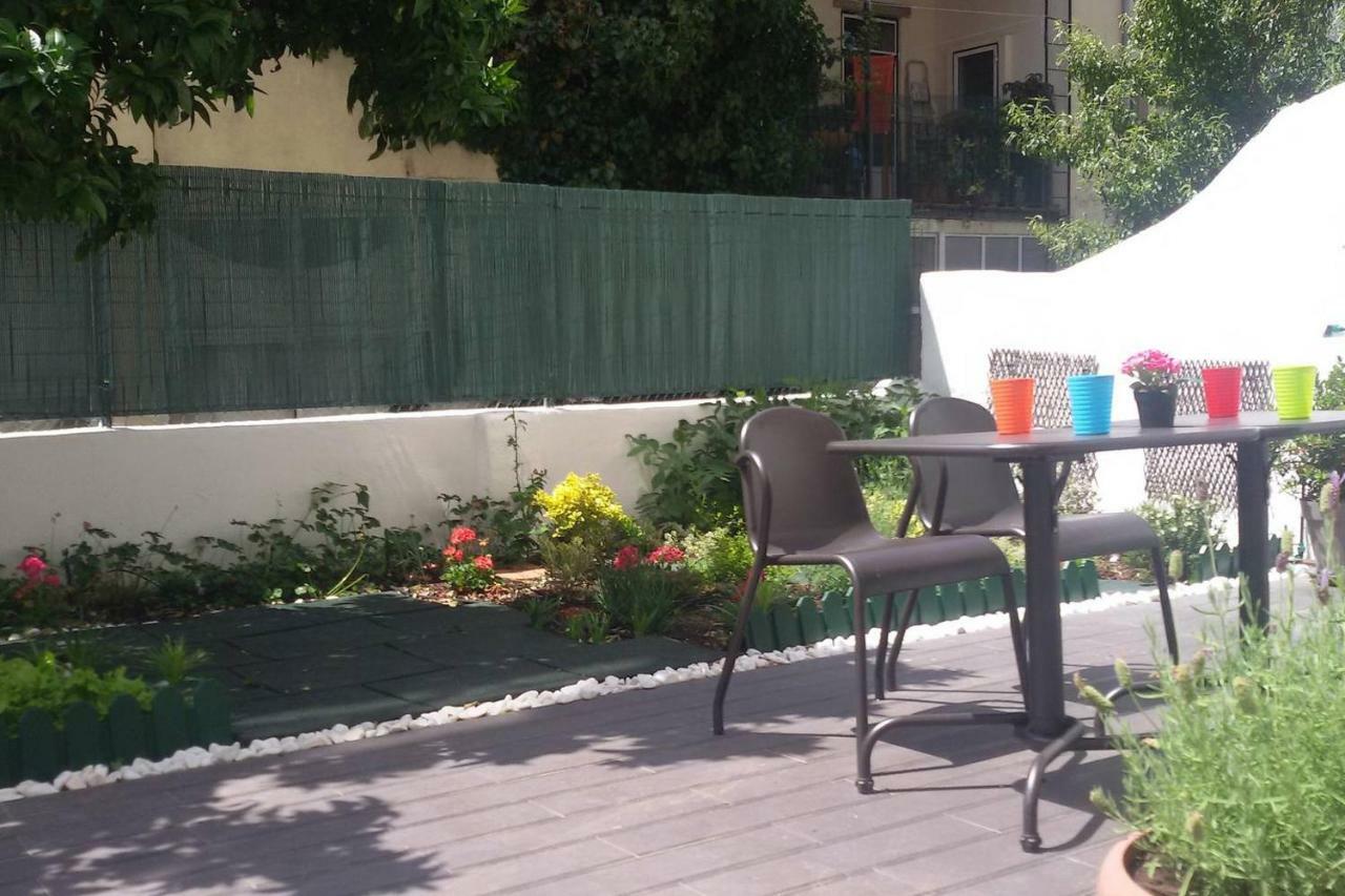Sunny Orange Garden Apartment In Central Lisbon Exterior photo